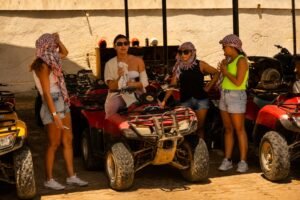 Glamour Safari Hurghada station
